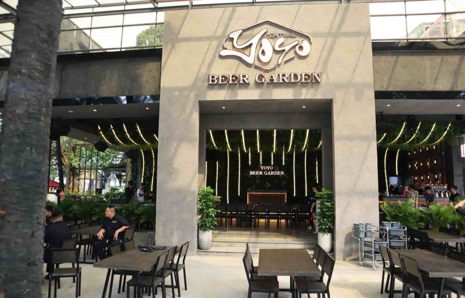 YoyoBeerHoConRua: Trải Nghiệm Bia Sài Gòn View Đẹp Nhất 2025 Đánh giá chi tiết về chất lượng và dịch vụ tại Yoyo Beer Hồ Con Rùa