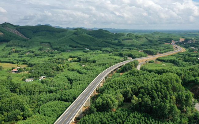 Tín hiệu tích cực đền bù, giải phóng mặt bằng, 3 đường cao tốc qua Bình Thuận sắp được xây dựng